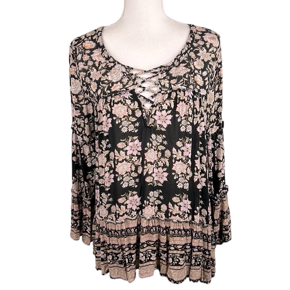American Eagle Boho Black Floral Flowy‎ Bell Sleeve Top Size Medium